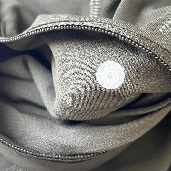 Lululemon Pace Rival Crop Leggings Green Mesh Pockets Workout - Size 4 - Picture 6 of 9